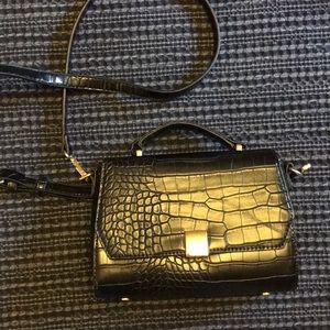 “Crocodile” purse